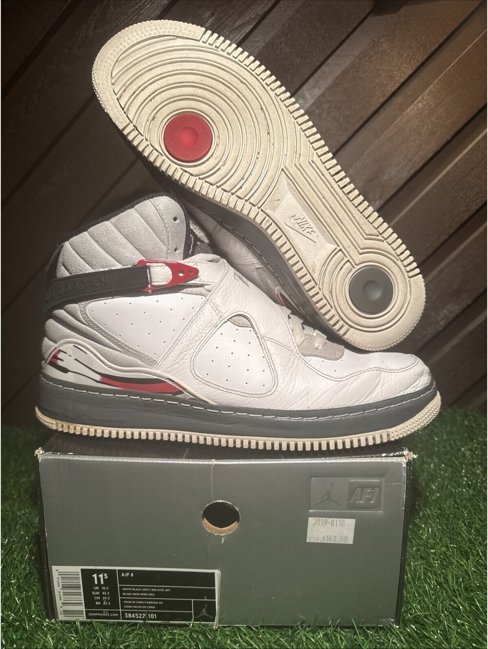 Size 11.5 - Air Jordan Fusion 8 Bugs Bunny